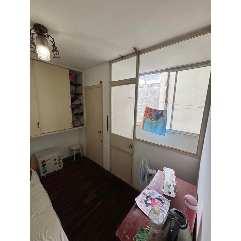 Item 2114421 - Image 2