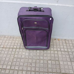 Valija de Tela Color Violeta con Ruedas - imagen 6