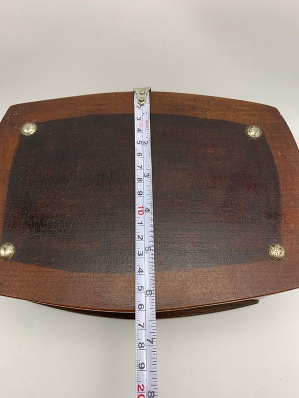 Antigua caja de madera - imagen 3