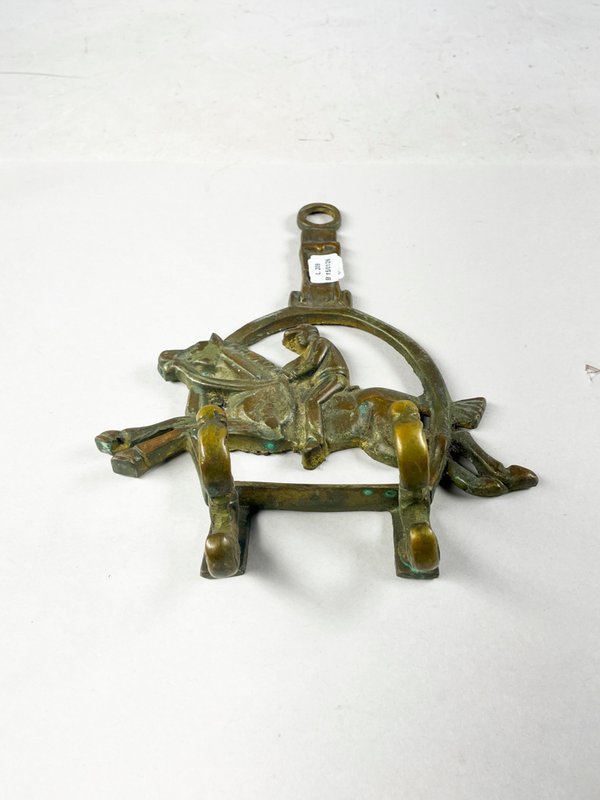 Lote anterior: Perchero en bronce con perchas de 25x19