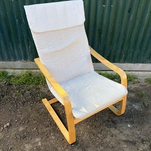 Sillón Flex Blanco Tapizado Estructura Madera Clara - imagen 3