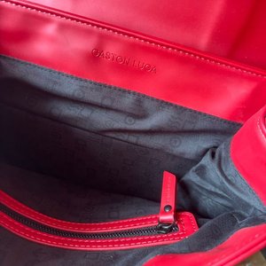 Mochila Roja Gastón Luga Splash 13" Impermeable - imagen 2