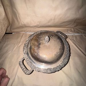 Antigua Fuente de Servicio Ovalada en Metal Plateado Estilo Rococó - imagen 2