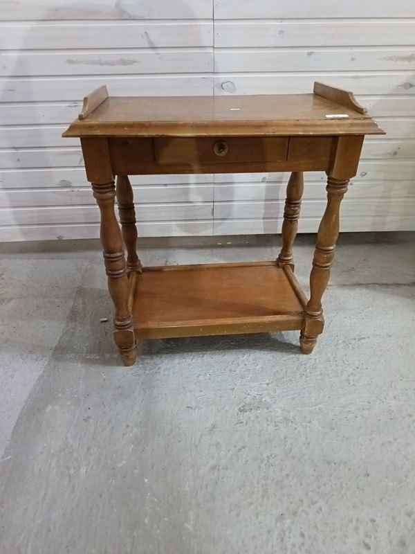 Item 879947 - Image 0