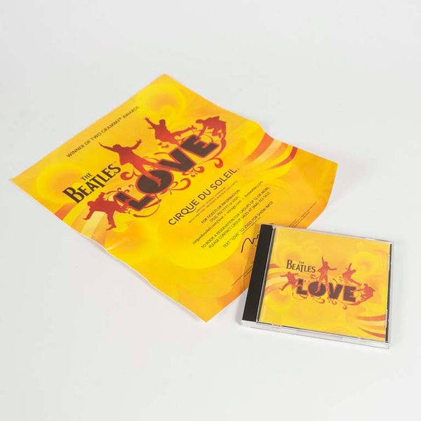 DVD "Love" Cirque du Soleil con Poster Original - imagen 1