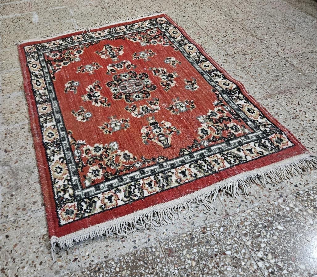 Alfombra Oriental Roja con Diseño Floral y Flecos