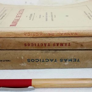 Lote de 3 Libros Militares "Circulo Militar-Biblioteca del Oficial" - Colección General Berisso - imagen 5