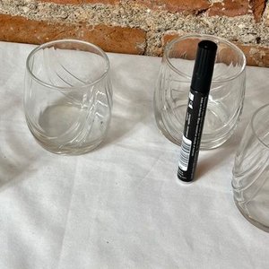 Juego de 4 Vasos para Whisky con Diseño Ondulado - imagen 1