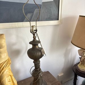 Lámpara Antigua de Gran Tamaño en Bronce - imagen 7