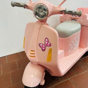 Moto a Batería Infantil "Ice Magic" Rosa con Faltantes - imagen 6