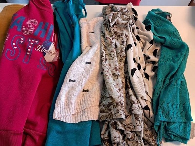 Lotes de ropa y accesorios para la temporada - imagen 3