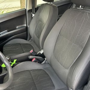 Kia Picanto 1.0 Hatchback 5 Puertas - Año 2016 - Gris Plata - imagen 12