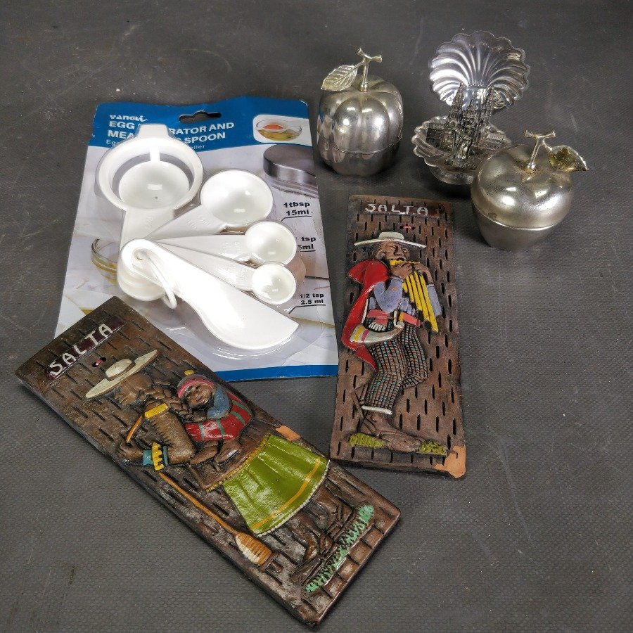 Item 15837 - Image 0