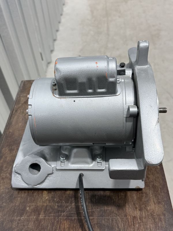 Motomoladora / Afiladora de Banco Motorizada Robusta