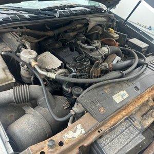 Camioneta Chevrolet S10 4x4 Gris - imagen 12