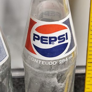 3 Botellas de Vidrio Pepsi-Cola Antiguas Coleccionables - imagen 4