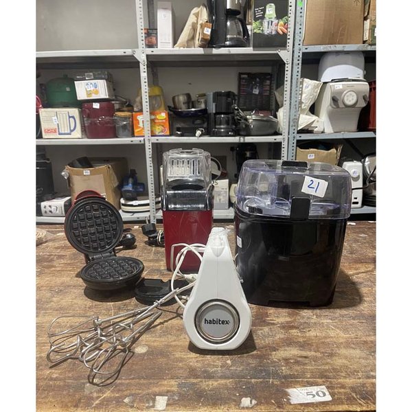 Lote de Electrodomésticos: Batidora, Heladera, Wafflera y Popcorn Maker