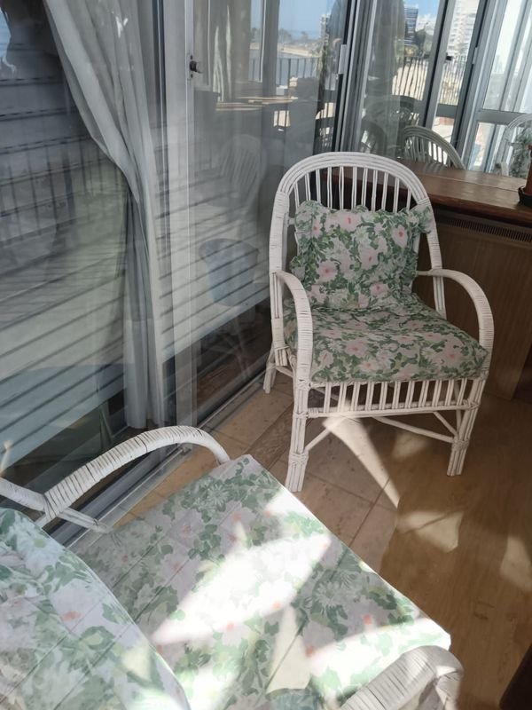 Item 841935 - Image 0