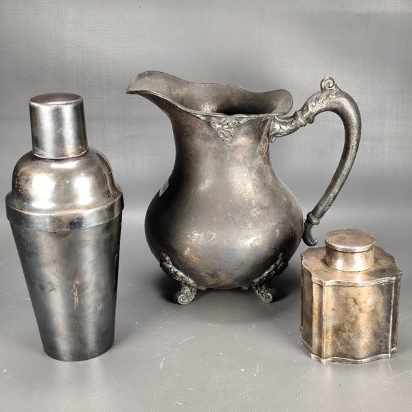 Set de Metal: Coctelera, Jarra y Recipiente para Té - imagen 1