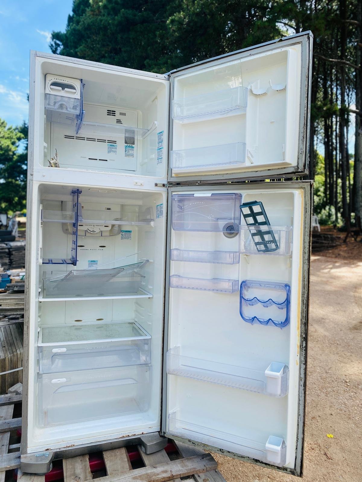 Item heladera-electrolux-2__trashed - Image 1