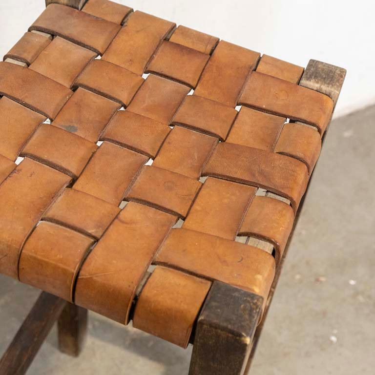 Banqueta alta con respaldo de cuero trenzado para decorar el hogar - imagen 3