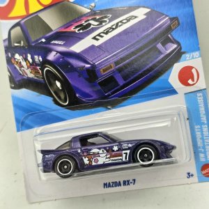 Hot Wheels Mazda RX-7 Morado Coleccionable - imagen 2