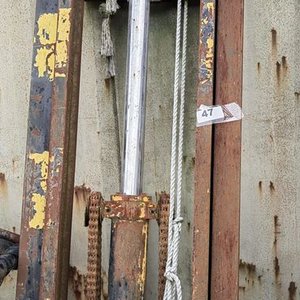 Mástil de Apilador Hidráulico Industrial - imagen 5