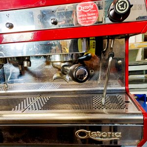 Máquina de Café Comercial Astoria Profesional con Dos Brazos - imagen 4