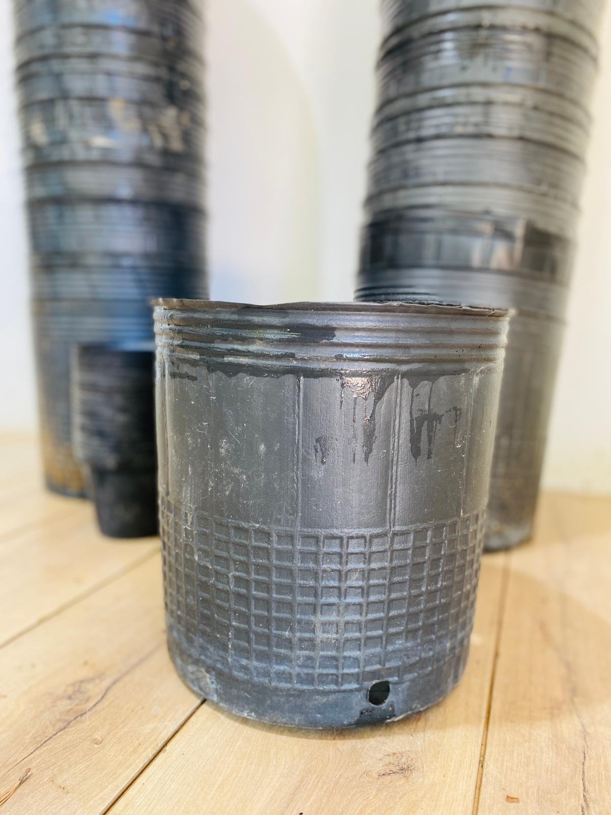 Item lote-x90-macetas-de-plastico-diferentes - Image 1