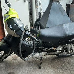 Lote anterior: Moto Yumbo Eco 70 con Casco y Chaleco Reflectivo
