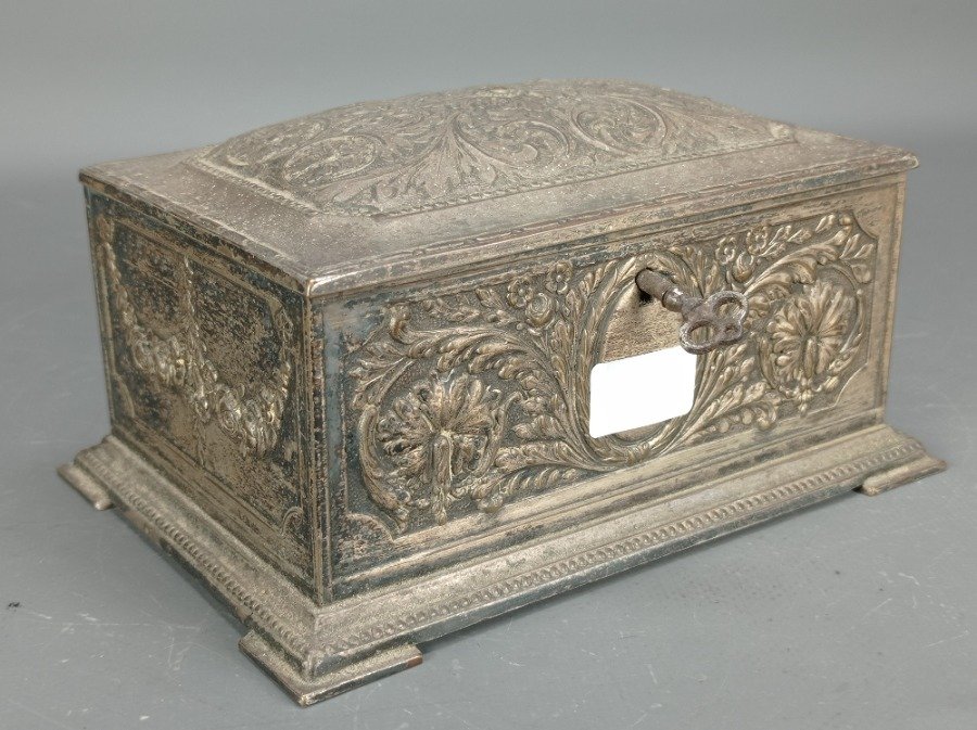 Item 17168 - Image 0