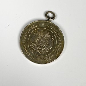 Medalla "Piedra Fundamental" Cárcel de Mujeres Montevideo 1900 - imagen 1
