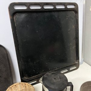 Lote de Utensilios de Cocina: Asadera, Sartenes, Cafetera y Más - imagen 4