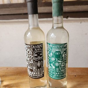 Lote siguiente: Grappa Bernardi Tannat y Cabernet - Dos Botellas