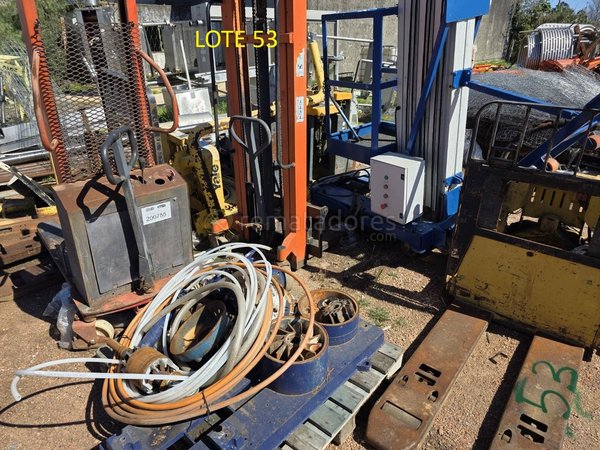 Plataforma Elevadora y Accesorios para Maquinaria Industrial - imagen 1