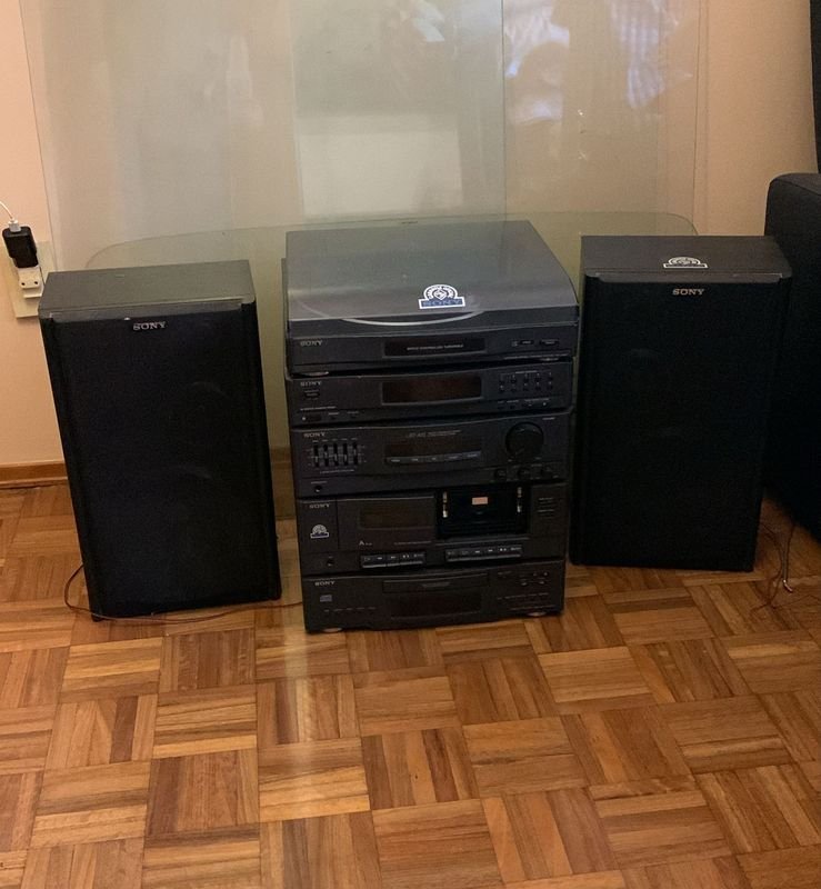 Equipo de música Sony completo con toca discos, estéreo y CD - imagen 3