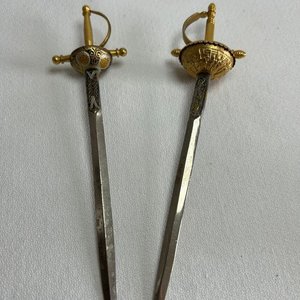 Dos Abrecartas Estilo Español con Detalles Dorados - imagen 3