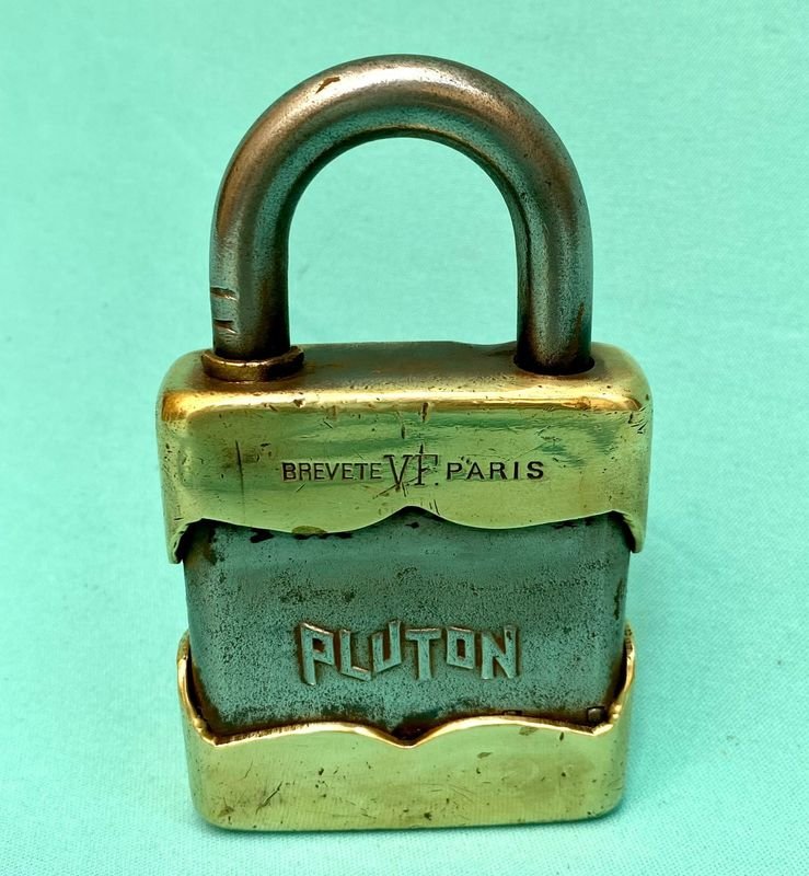 Item 886624 - Image 0