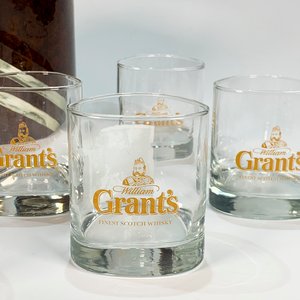 Conjunto de 10 Vasos de Whisky William Grant's con Hielera Marrón - imagen 2