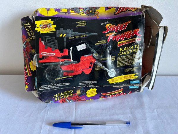 Vehículo de juguete Street Fighter Karate Chopper