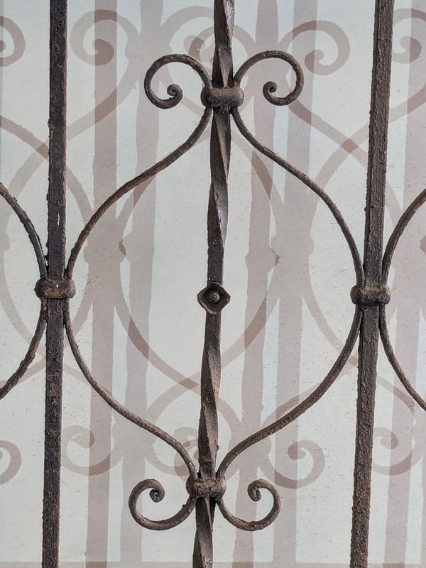 Item 900216 - Image 1