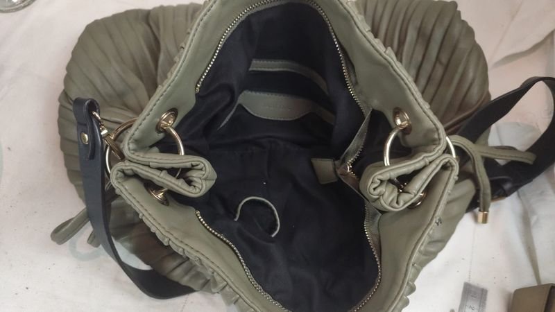 Item 863937 - Image 2