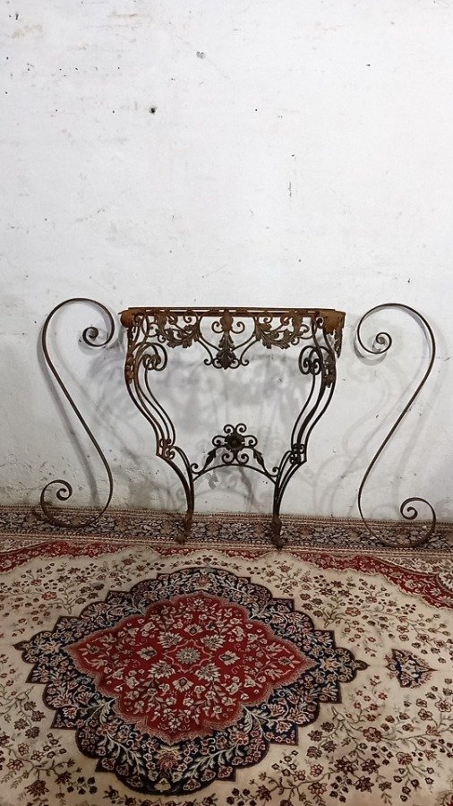 Dressoir de hierro forjado con menzulas para pared - imagen 2
