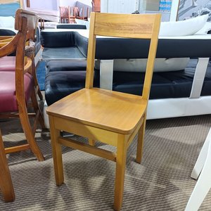 Sillas de Madera Maciza Delfino Álvarez Modelo Luna - imagen 3