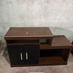 Rack de MDF con Puertas y Estantes - imagen 3