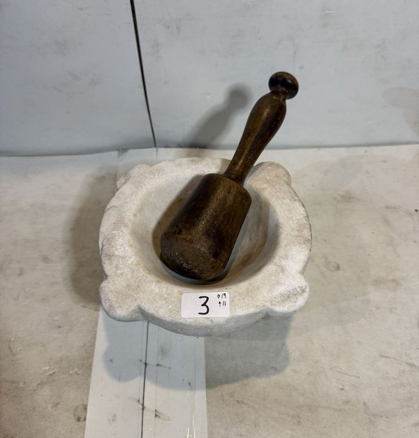 Mortero de marmolina con maza de madera - imagen 1