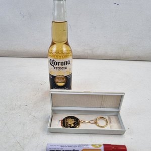 Elegante Llavero Metálico Ares Diseño Gauchesco con Estuche Original - imagen 2