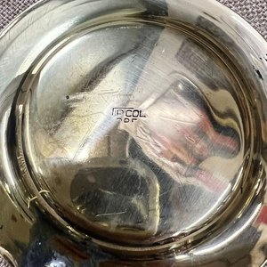 Lote de 5 Ceniceros y Bandejas Antiguas de Metal - imagen 17