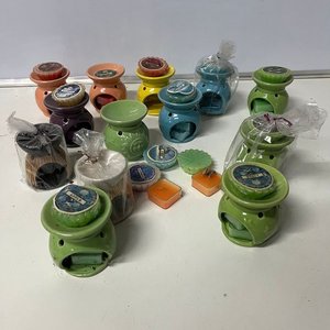 Lote anterior: Lote de 13 Hornos Aromáticos de Cerámica con Velas Perfumadas