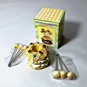 Diez Cajas de Tenedores para Fruta con Adornos y Figuras Decorativas - imagen 2